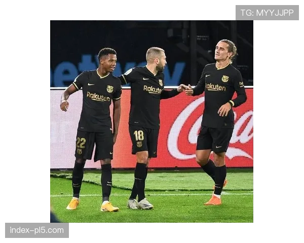 关键对决！巴伦西亚vs比利亚雷亚尔，保级与争冠火药味十足